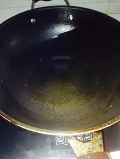 Make Hand grab cake step 8