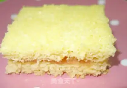 Make Cake with apple sauce step 3
