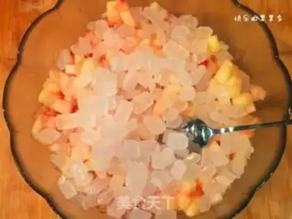 Make Honey-water peach jam step 5