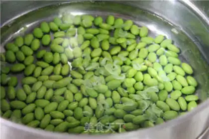 Make Soybeans and radish step 1