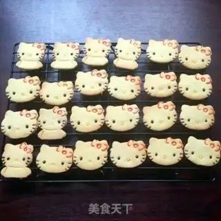 Make Katie Cat Chocolate Biscuit step 17