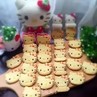 Make Katie Cat Chocolate Biscuit step 18