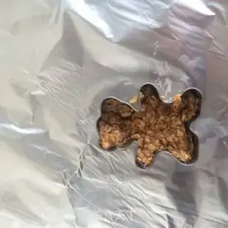 Make oatmeal red sugar cookies step 7