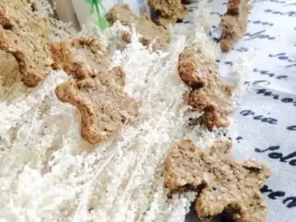 Make oatmeal red sugar cookies step 11