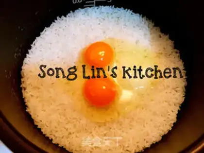 Make Golden salmon fried rice step 0