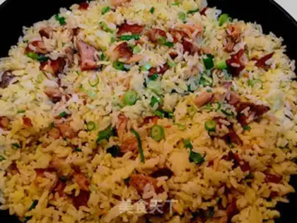Make Golden salmon fried rice step 3