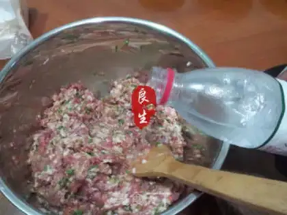 Make The small cage wraps meat step 8