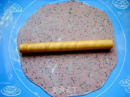 Make A thin cookie step 6