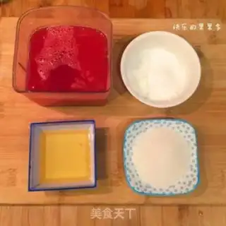 Make Watermelon honey popsicles step 2