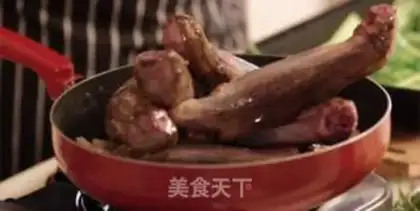 Make Italian roasted lamb leg step 12