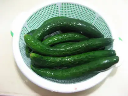 Make Cucumber beef dumplings step 0