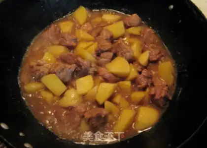 Make Beef roasted potatoes step 14