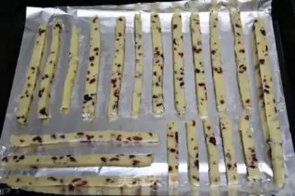 Make Cranberry crackers step 10