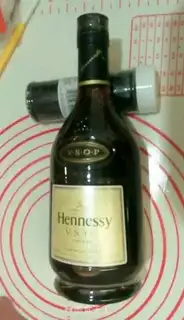 Make Rolling sugar cake -- wine box step 2