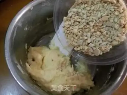 Make Sweet peanut soufflé step 8