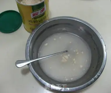 Make White mustard blue step 2