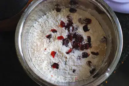 Make Pumpkin cranberry step 3