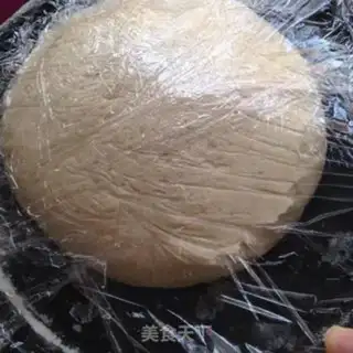 Make Onion ham rolls step 3