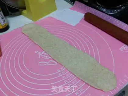 Make Whole wheat raisin roll step 14