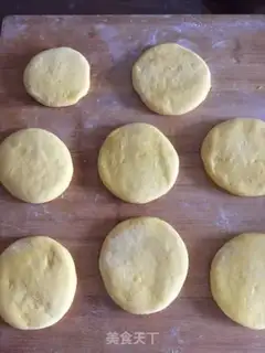 Make Pumpkin pies from Shantung Kau Mountain step 6