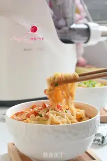 Make Tomato egg hot noodles step 8