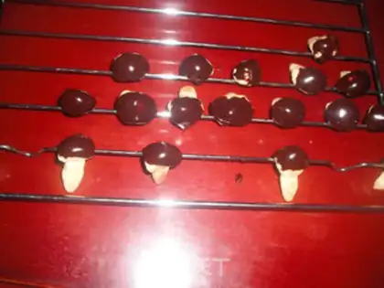 Make Mushroom cookies step 13