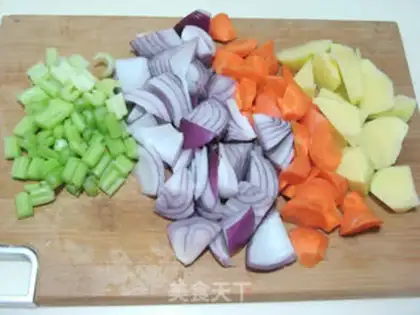 Make Curry beef potatoes step 7