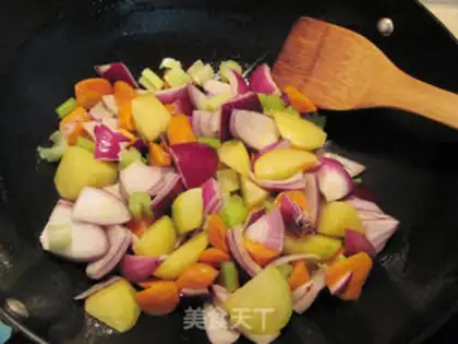 Make Curry beef potatoes step 10