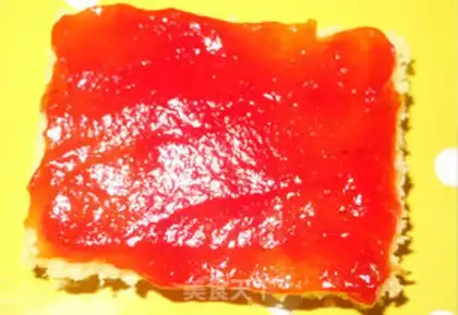 Make Watermelon sauce and a cupcake step 0