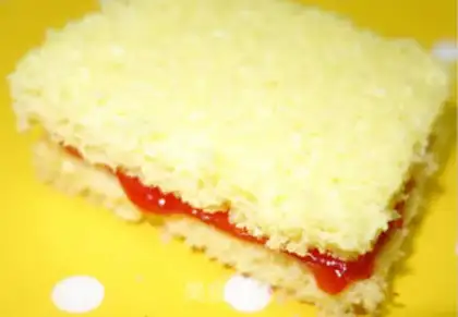 Make Watermelon sauce and a cupcake step 1