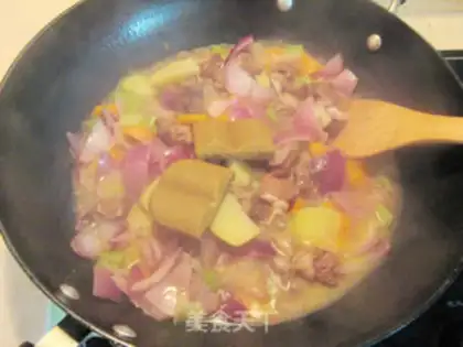 Make Curry beef potatoes step 12