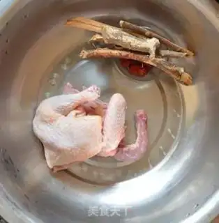 Make Five fingers of peach chicken step 0