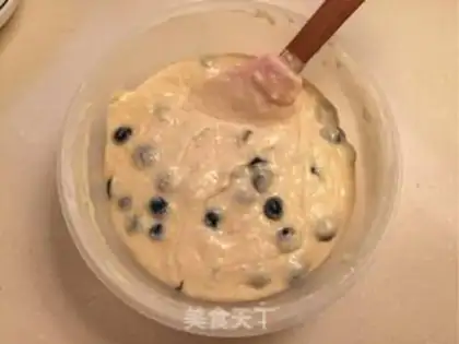 Make Blueberry cream cake step 11