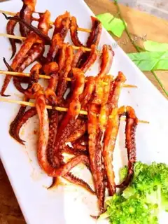 Make Korean spicy squid shaving step 9