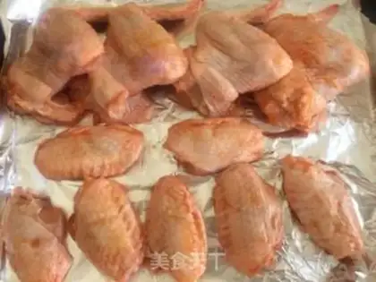 Make All the wings of Orleans step 2