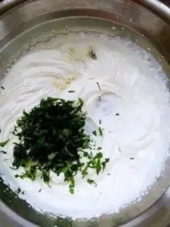 Make Tea mint rolls step 7