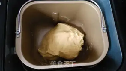 Make Egg toast step 3
