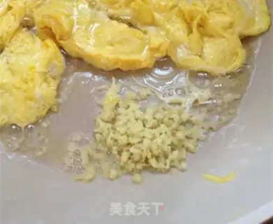 Make Scrambled eggs step 7