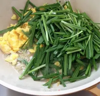 Make Scrambled eggs step 8