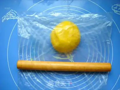 Make Flower butter cookies step 7