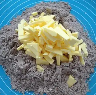 Make Chocolate crackers step 3