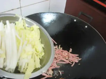 Make Three swirl of kerosene step 5