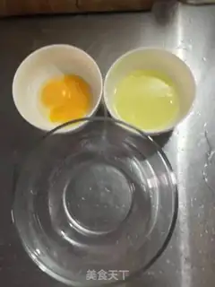 Make Egg yolk step 0
