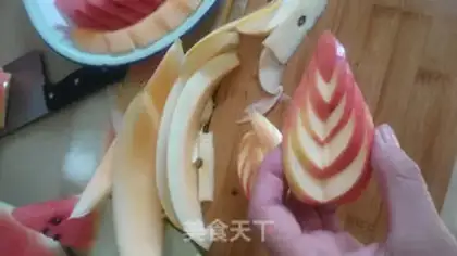 Make The fruit plate step 5