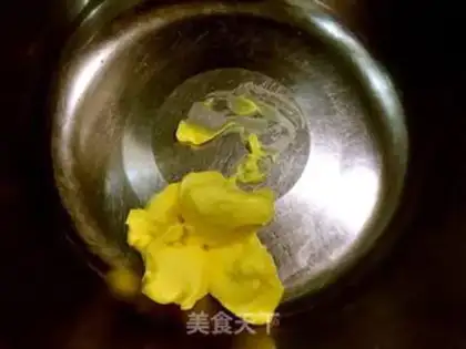 Make White cookie step 1