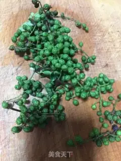 Make Blue peppers for fish step 0