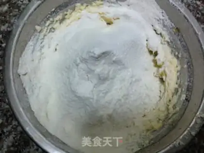 Make The red tea, the horned croissant step 7