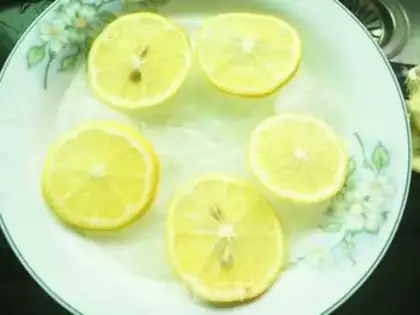 Make The salmon stabbing step 3