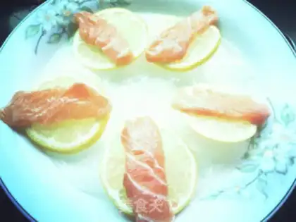 Make The salmon stabbing step 4