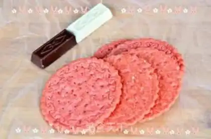 Make Strawberry cake step 6